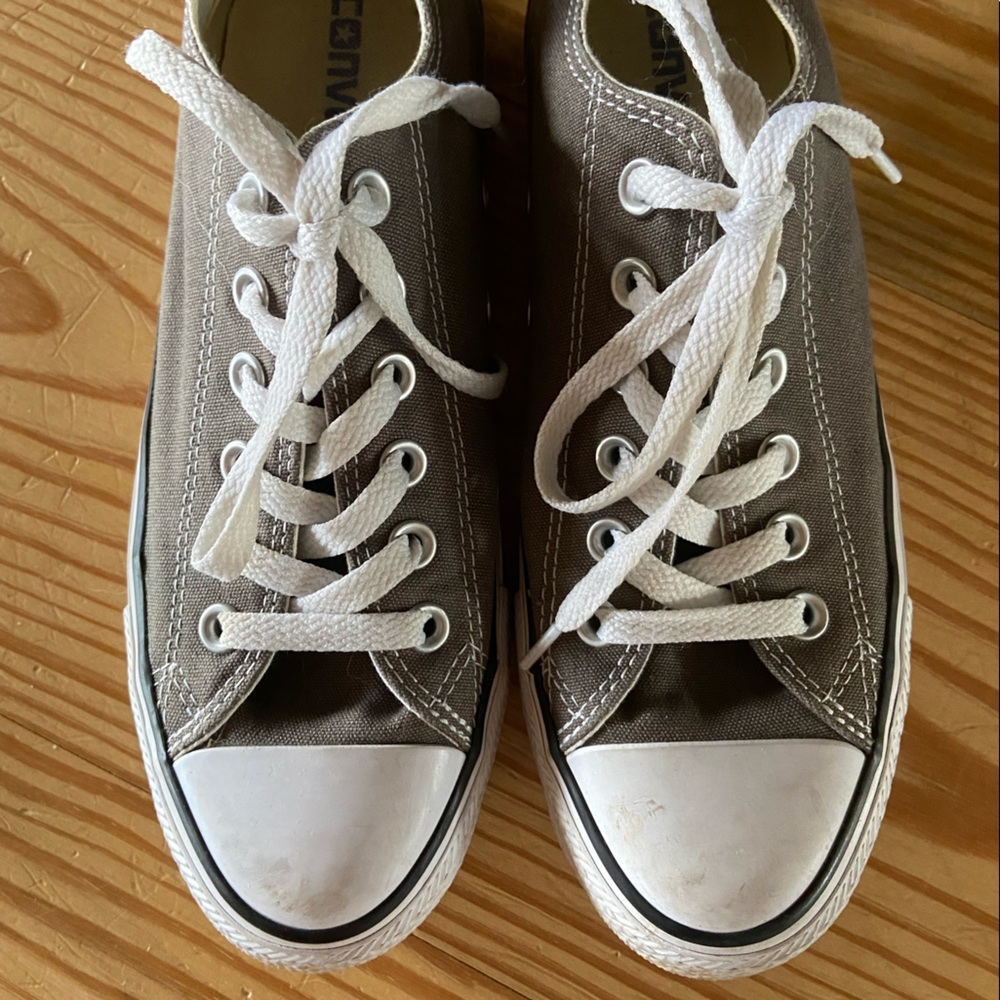 Gray Converse💗 - Picture 2 of 6